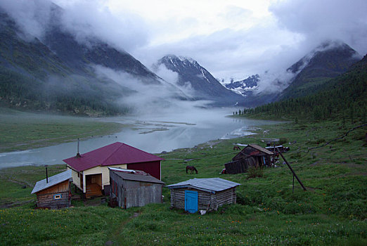 bach thu khung 3 ngay